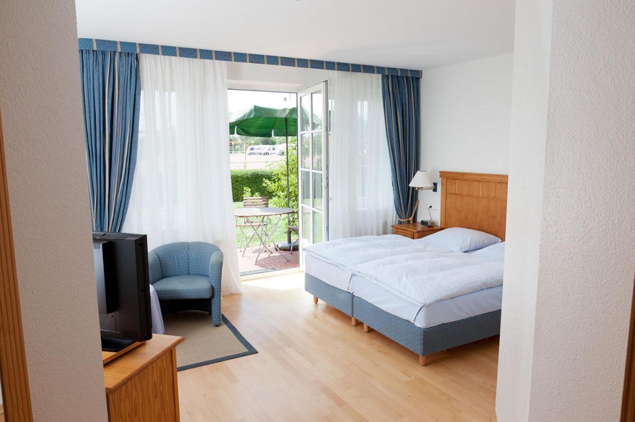 Doppelzimmer mit Balkon